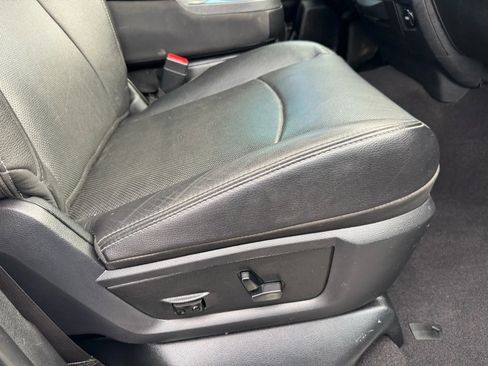 Used 2017 RAM 2500 Laramie w/ Sport Appearance Group image 30