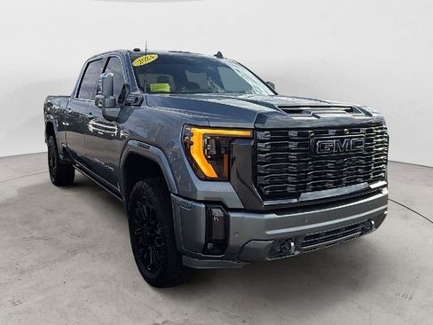 Used 2024 GMC Sierra 2500 Denali Ultimate w/ Snow Plow Prep/Camper Package image 1