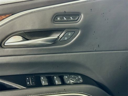 Used 2021 Cadillac Escalade Sport Platinum w/ LPO, ONYX Package image 12