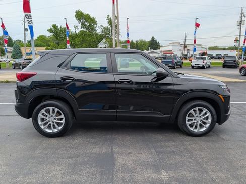 Used 2024 Chevrolet TrailBlazer LS FWD image 6