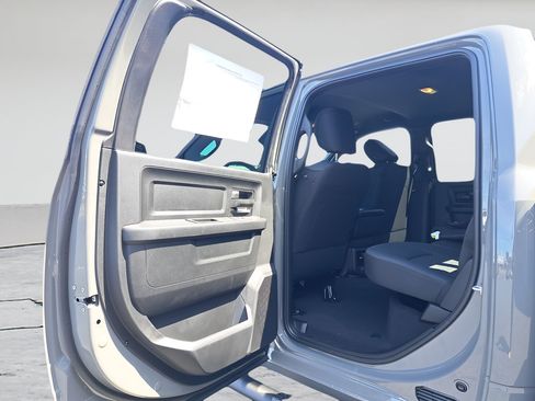 New 2026 RAM 2500 Tradesman AWD/4WD image 11