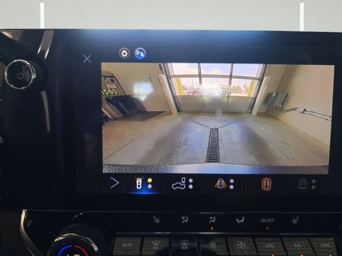 New 2026 Chevrolet Colorado LT w/ LT Convenience Package AWD/4WD image 18