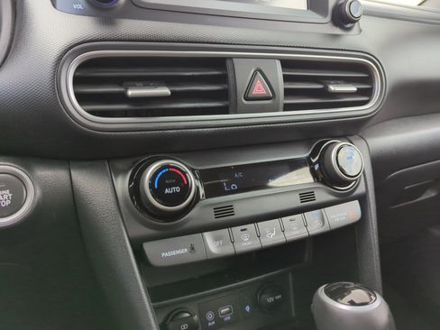 Used 2020 Hyundai Kona Limited FWD image 26