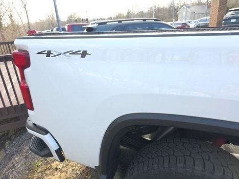 Used 2024 Chevrolet Silverado 2500 LT w/ Z71 Sport Edition image 13