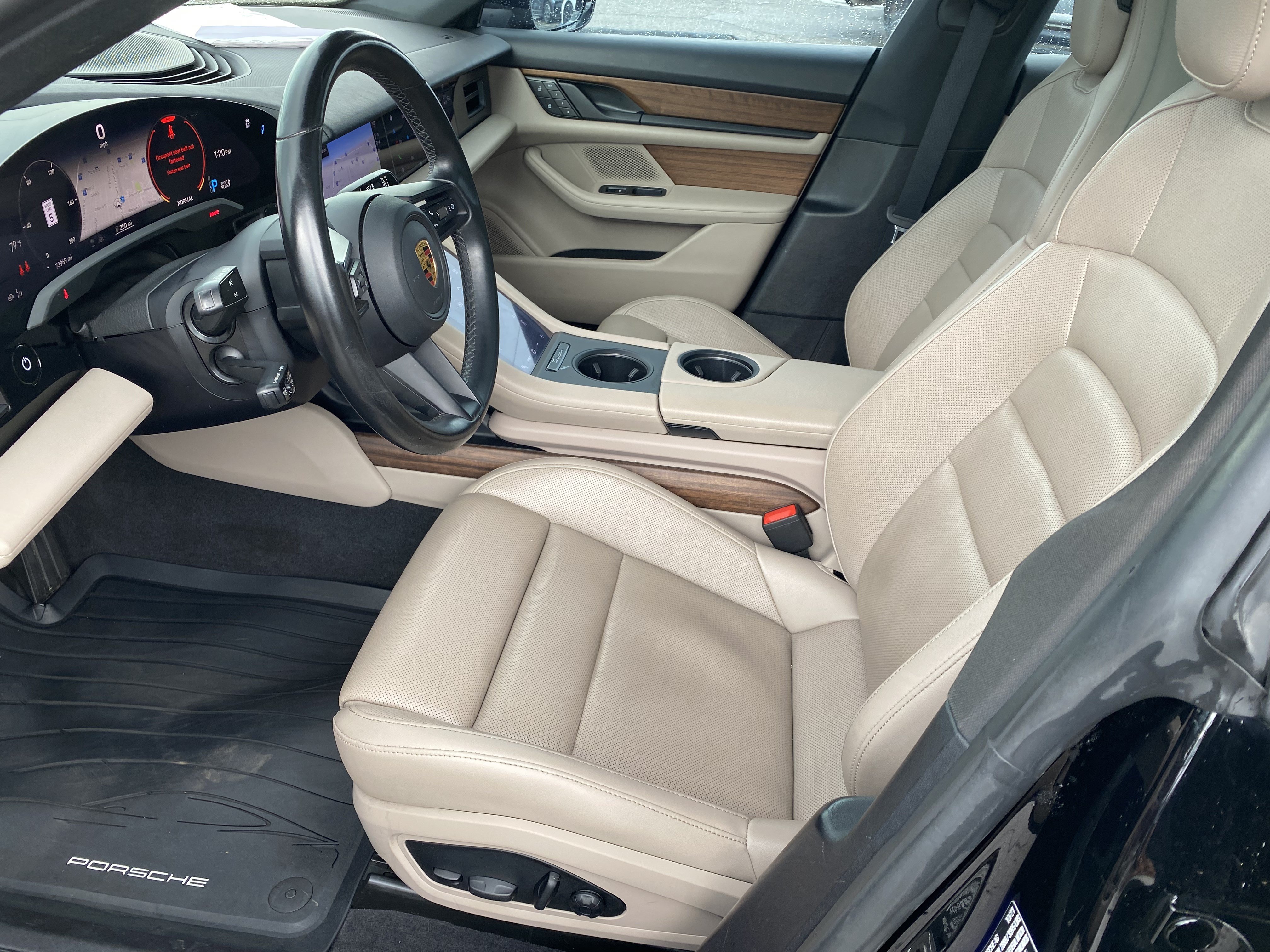 Used 2022 Porsche Taycan RWD image 14