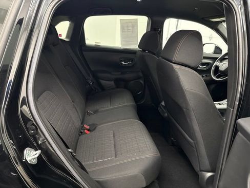 Used 2024 Honda HR-V Sport image 18