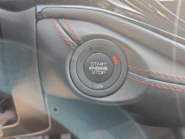 Used 2025 Dodge Durango GT AWD/4WD image 16