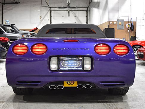 Used 1998 Chevrolet Corvette Convertible w/ Memory Pkg image 15