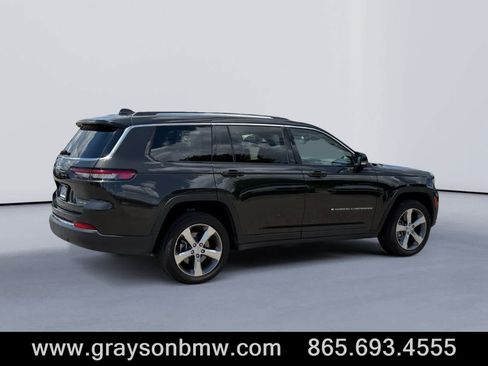 Used 2022 Jeep Grand Cherokee L Limited AWD/4WD image 3