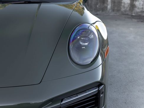 Certified 2025 Porsche 911 Turbo S AWD/4WD image 17
