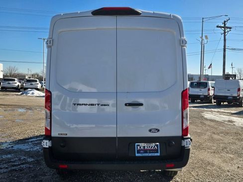 New 2026 Ford Transit 250 148 Medium Roof RWD image 9