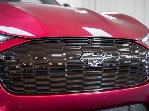 Certified 2025 Ford Mustang Mach-E GT AWD/4WD image 11