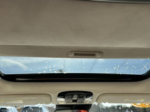 Used 2021 Hyundai Palisade Calligraphy image 23