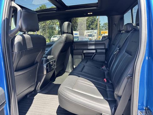 Used 2019 Ford F150 XLT w/ Equipment Group 302A Luxury AWD/4WD image 28