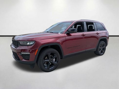 Used 2024 Jeep Grand Cherokee Limited w/ Luxury Tech Group II AWD/4WD image 8