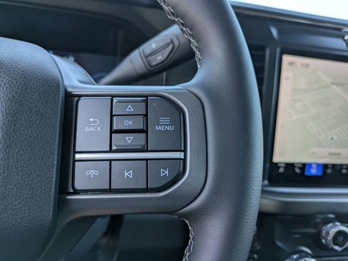 New 2026 Ford F250 Lariat w/ Black Appearance Package image 32