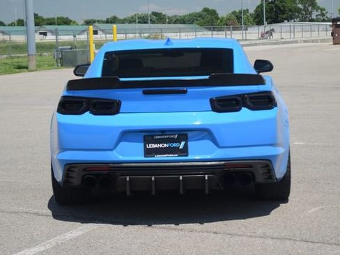 Used 2023 Chevrolet Camaro LT w/ Technology Package RWD image 20