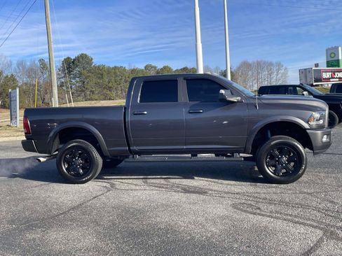 Used 2018 RAM 2500 Laramie w/ Sport Appearance Group AWD/4WD image 2
