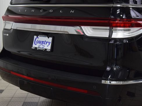 Used 2024 Lincoln Navigator L 4WD image 21