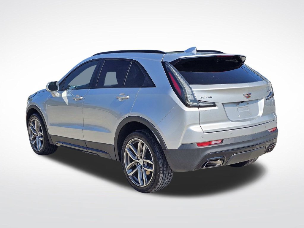 Used 2019 Cadillac XT4 Sport w/ Driver Awareness Package FWD image 10