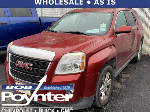 Used 2013 GMC Terrain SLT image 1