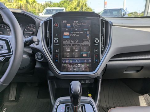 Certified 2025 Subaru Crosstrek 2.5i Limited w/ Popular Package #3A image 18