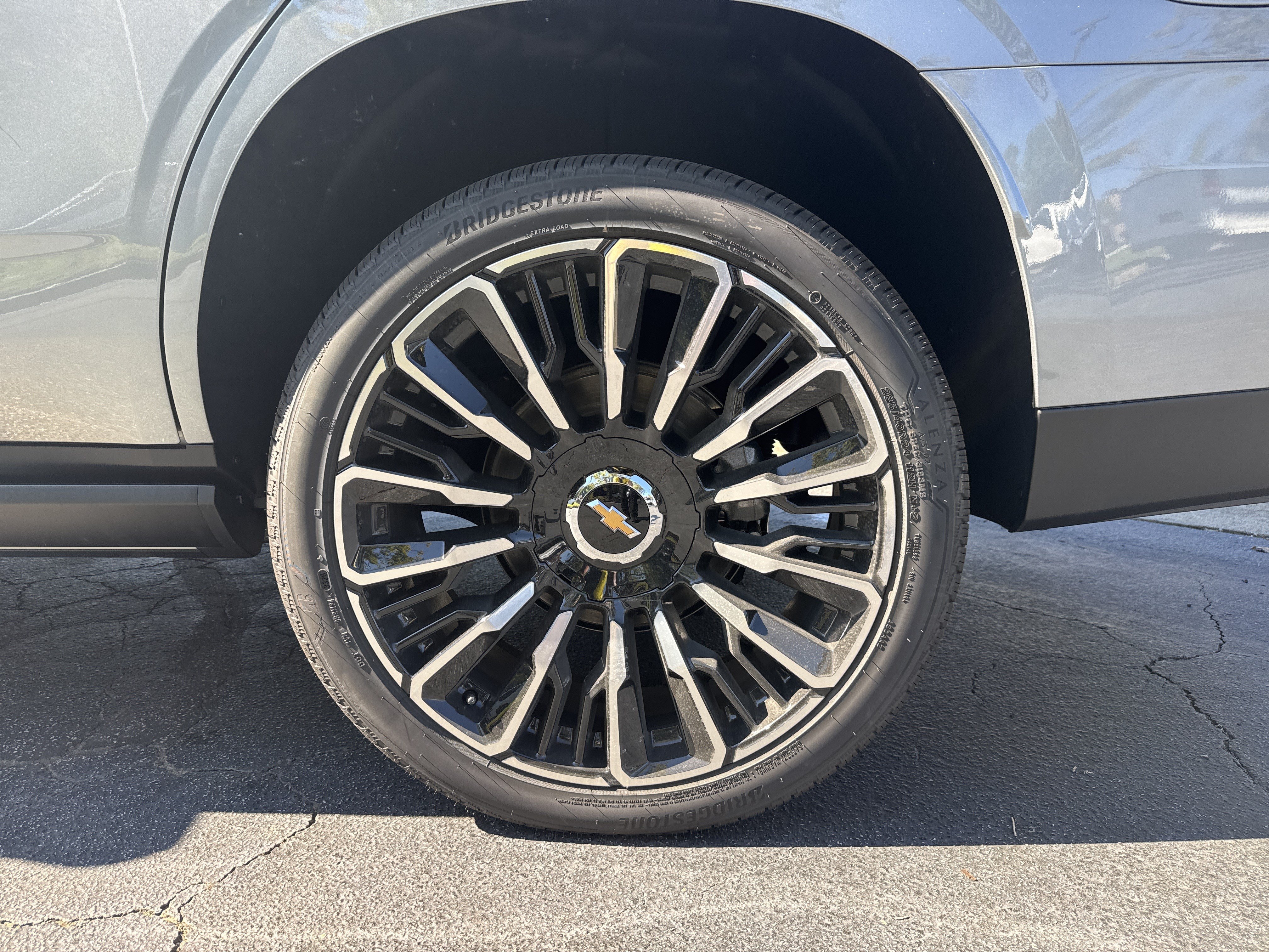 New 2027 Chevrolet Tahoe High Country AWD/4WD image 22