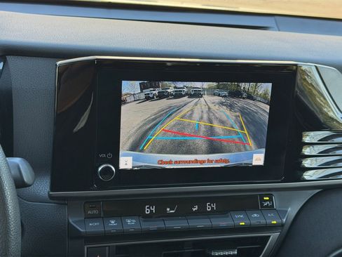 Used 2025 Toyota Camry LE image 26