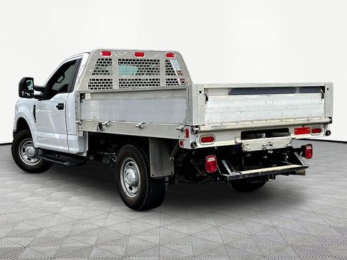 Used 2017 Ford F250 XL RWD image 4
