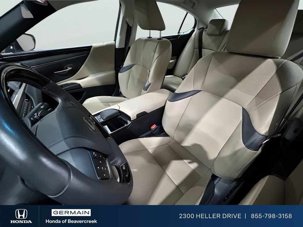 Used 2019 Lexus ES 350 w/ Premium Package FWD image 26