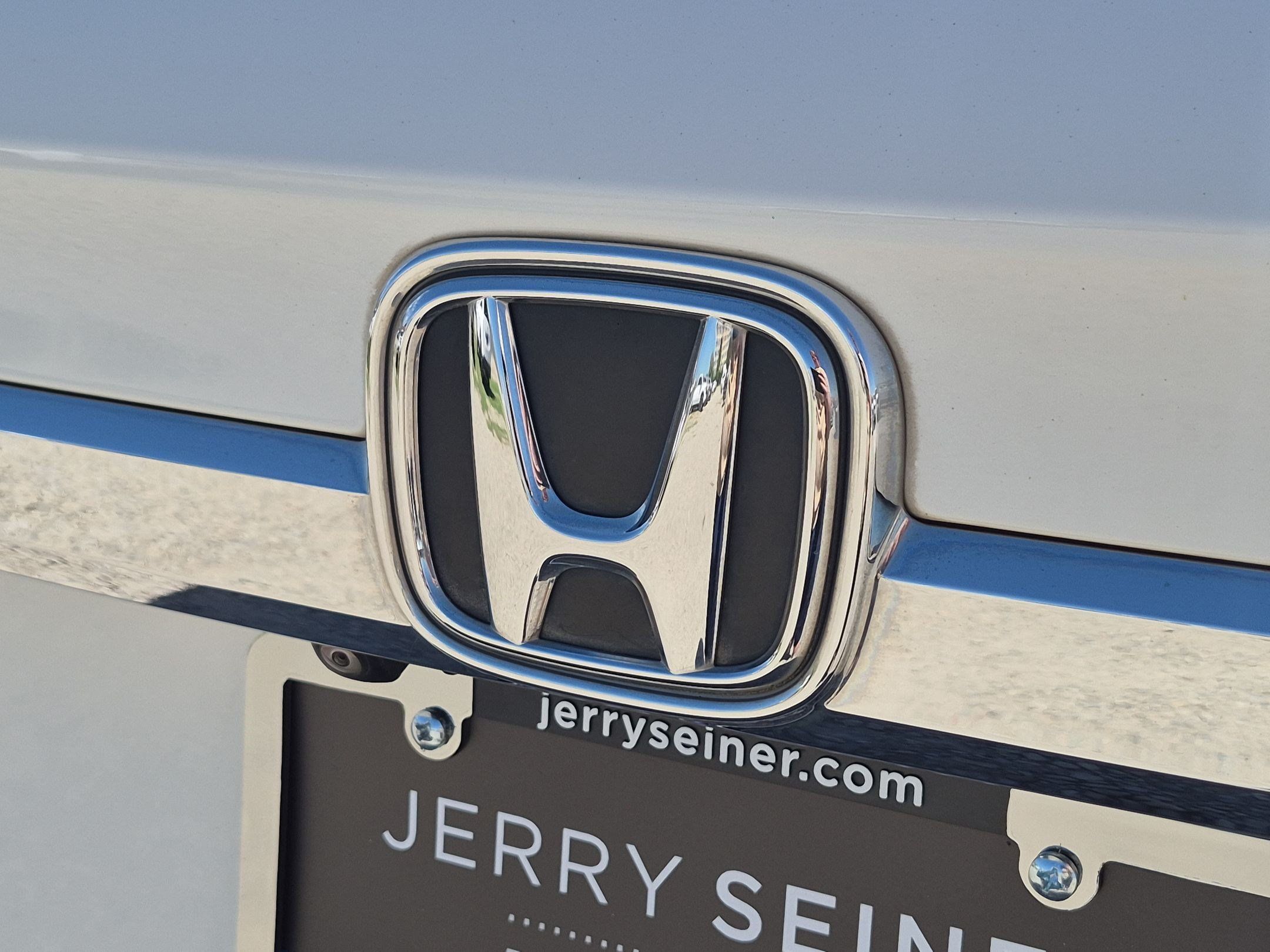 Used 2019 Honda Odyssey Elite image 13