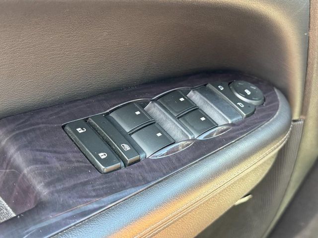 Used 2017 Buick Enclave Leather AWD/4WD image 24