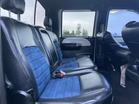 Used 2005 Ford F250 Lariat image 8