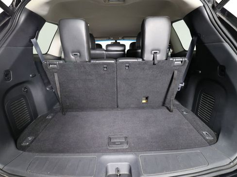 Used 2014 Nissan Pathfinder SL image 18