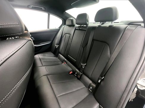 Used 2025 BMW 330i xDrive Sedan image 27