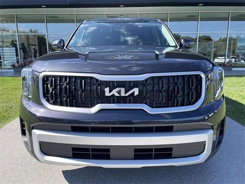 New 2025 Kia Telluride LX image 4