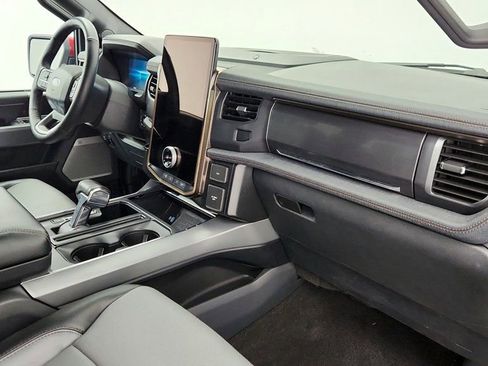 Used 2022 Ford F150 Lightning Lariat image 24