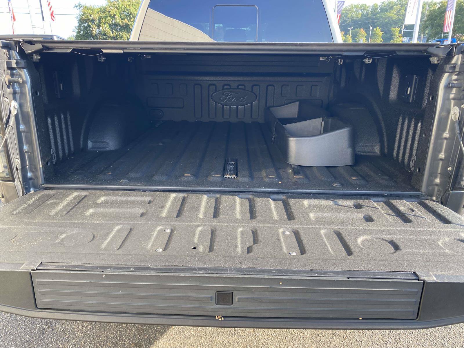 Used 2020 Ford F150 Raptor w/ Equipment Group 802A Luxury AWD/4WD image 18