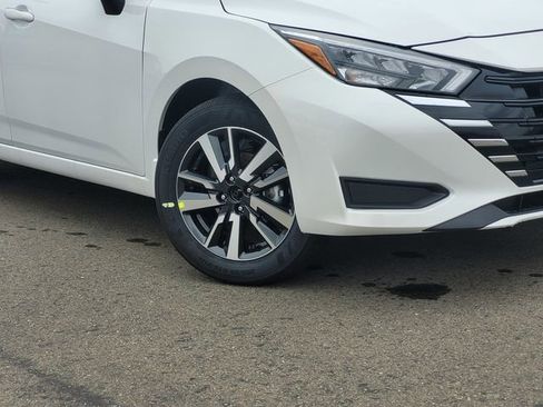 New 2025 Nissan Versa SV w/ Trunk Package image 2