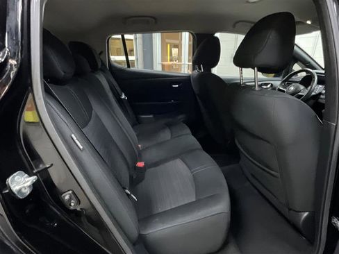 Used 2020 Nissan Leaf SV Plus w/ SV Plus Technology Package image 16
