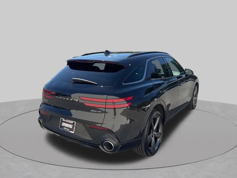 Used 2025 Genesis GV70 3.5T Sport w/ Sport Prestige Package AWD/4WD image 8
