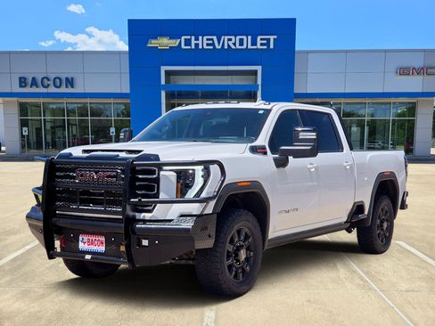 Used 2025 GMC Sierra 2500 AT4 w/ AT4 Premium Plus Package AWD/4WD image 1