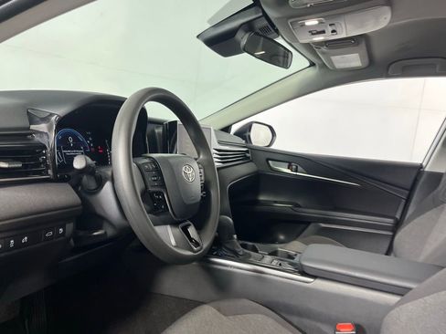 Used 2026 Toyota Camry LE image 20
