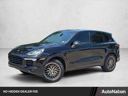 Used 2017 Porsche Cayenne Platinum Edition AWD/4WD image 1