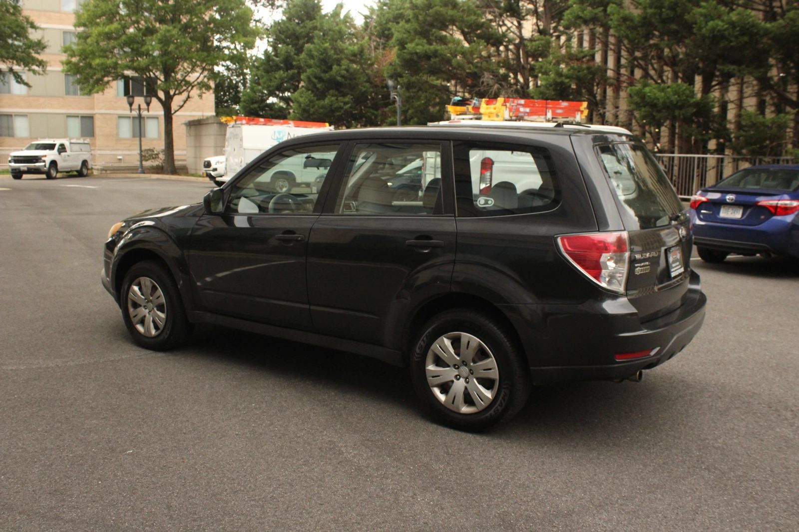Used 2010 Subaru Forester 2.5X AWD/4WD image 9