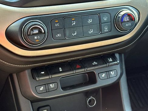 Used 2018 GMC Canyon Denali AWD/4WD image 20