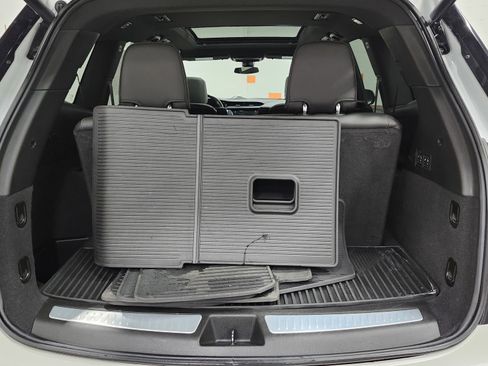 Used 2021 Cadillac XT6 Premium Luxury image 24