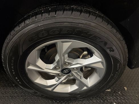 Certified 2024 Hyundai Tucson SEL image 18