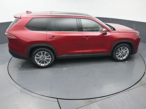 Certified 2025 Toyota Grand Highlander AWD image 55