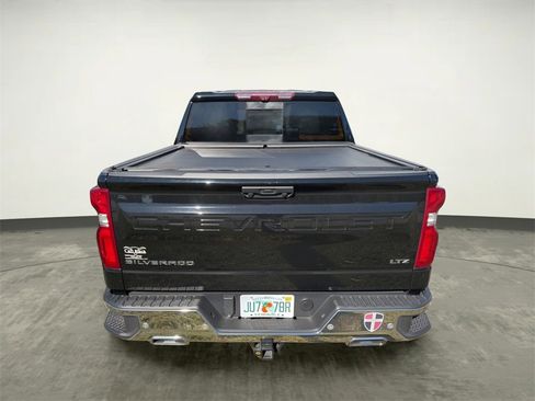 Used 2023 Chevrolet Silverado 1500 LTZ w/ Technology Package image 4